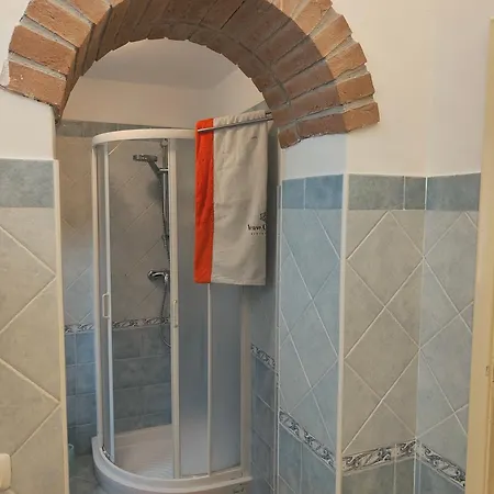 Apartment In Pietrasanta